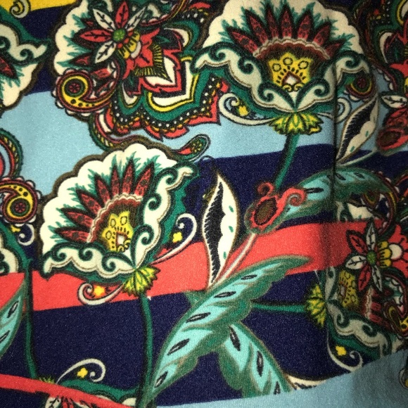 LulaRoe TC leggings - Picture 3 of 3